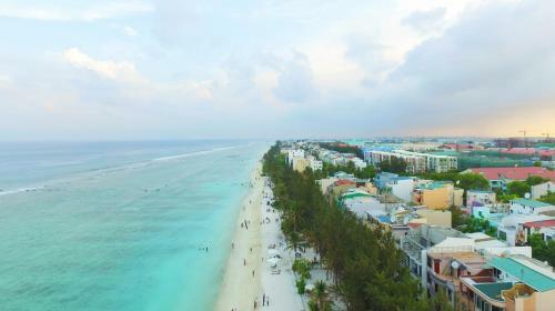 Hostal Planktons Beach