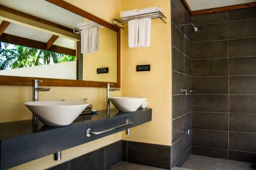 Hotel Canareef Resort Maldives