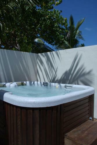 Hotel Canareef Resort Maldives
