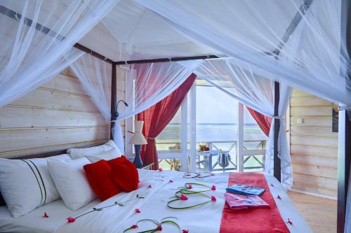 Hotel Kuredu Island Resort & Spa