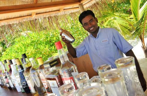 Hotel Komandoo Island Resort & Spa