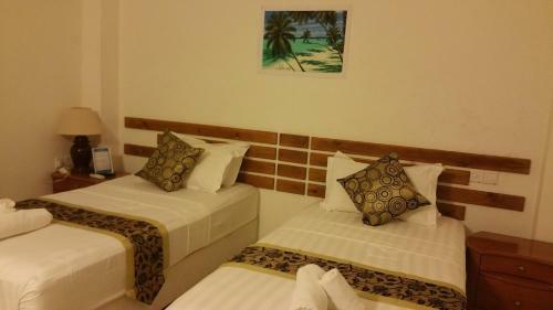 Hostal Ras Village