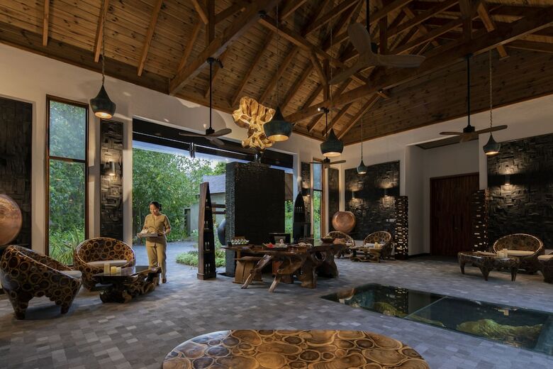 Hotel M?venpick Resort Kuredhivaru Maldives