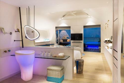 Hotel Lux* South Ari Atoll