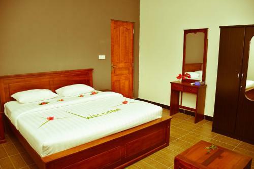 Hostal Equator Homestay