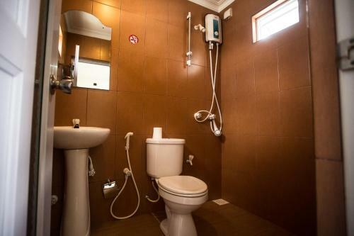 Hostal Faza View Inn