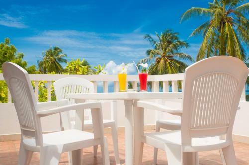 Hostal Faza View Inn
