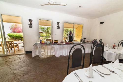 Safari Beach Lodge