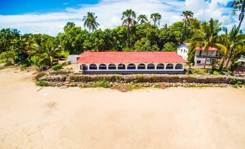 Namiyasi Lake Cottage