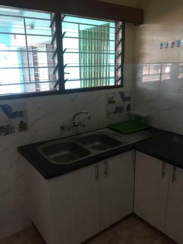 Hostal Maoni Guest House
