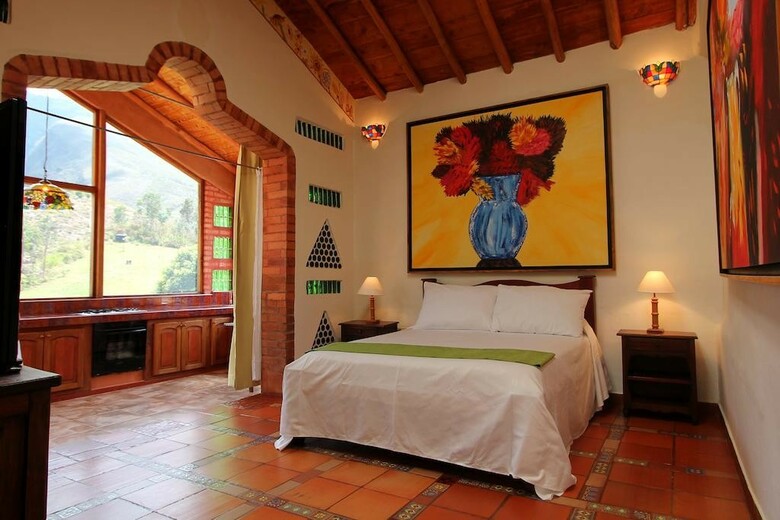 Hotel Suites Arcoiris