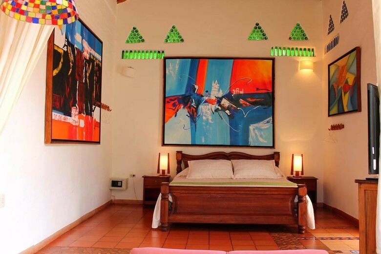 Hotel Suites Arcoiris