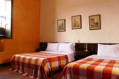 Hotel Hostal Mision Santa Barbara