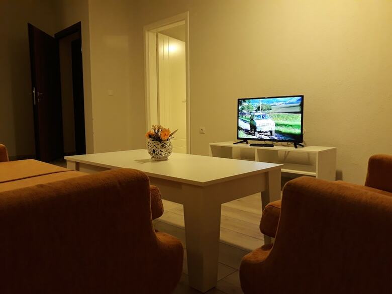 Hostal Vila & Apartments Matea