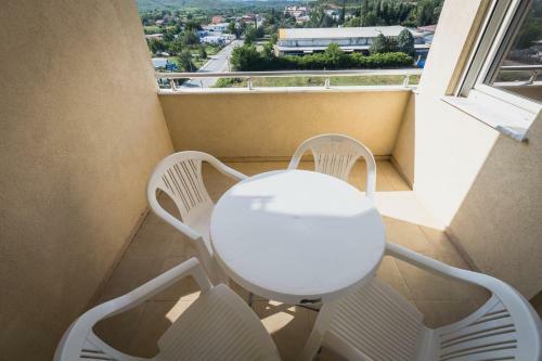 Merace Apartments