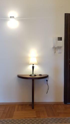 Golden Delight Central Apartment