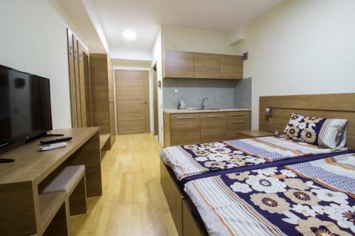 Park Diamond Apartments
