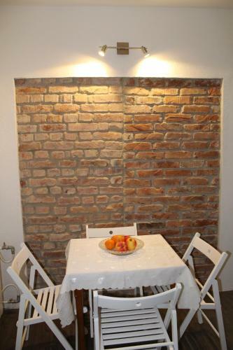 Hostal Villa Flora Guesthouse