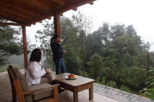 Centro Ecotur�stico Caba�as Never�a