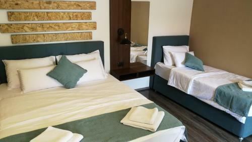 Hostal Villa Dvor
