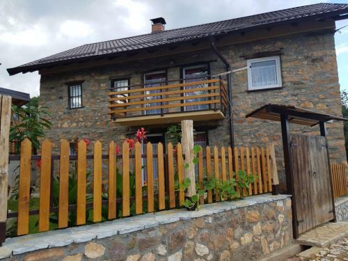Lodge Ruseski Guest House