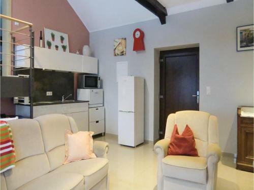 One-bedroom Holiday Home In Basbellain