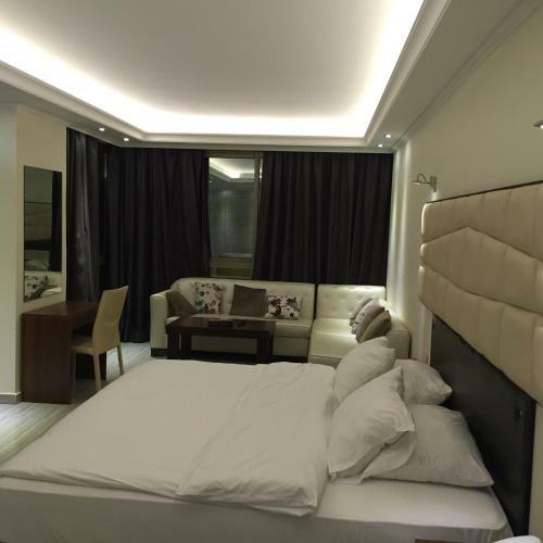 Aphrodite Hotel