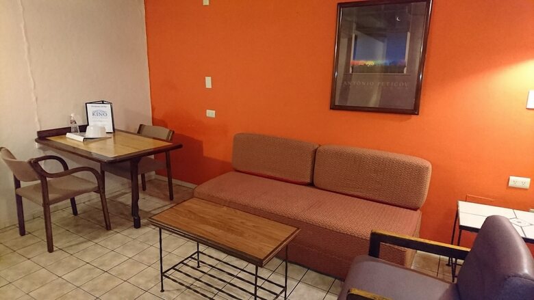 Hotel Suites Kino