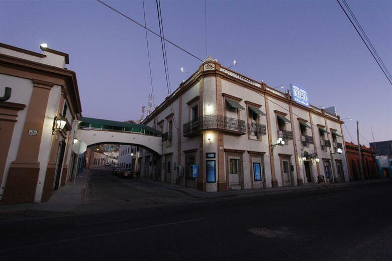 Hotel Suites Kino