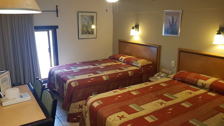 Hotel Suites Kino