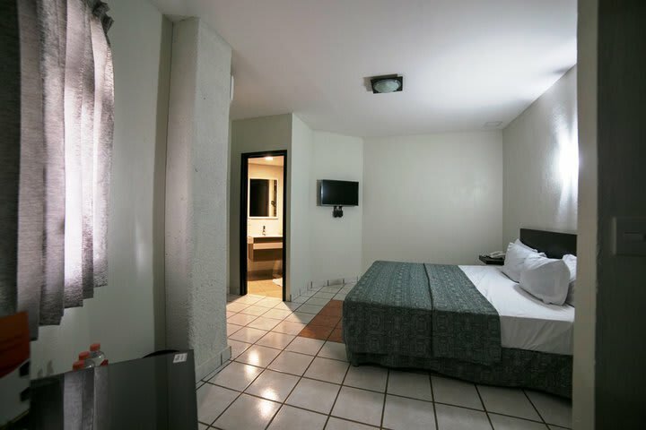 Rs Suites Hotel