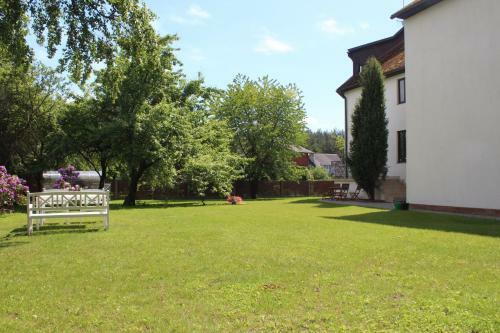 Hostal Villa Neubad