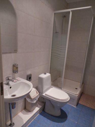 Posada Stren?i Guesthouse