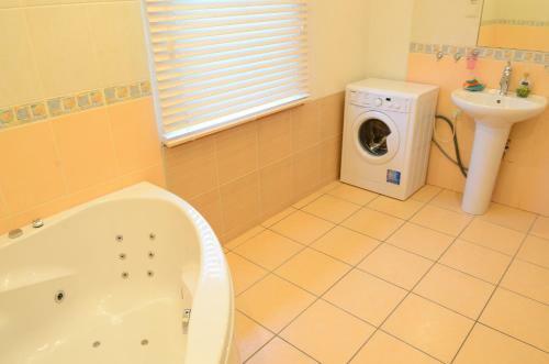 Cat Garden Riga Airport Apartments