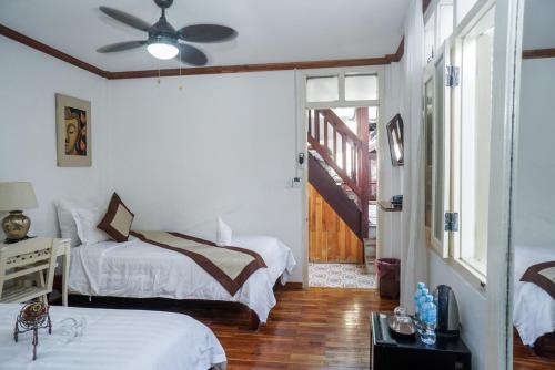 Hostal Frangipani Guesthouse