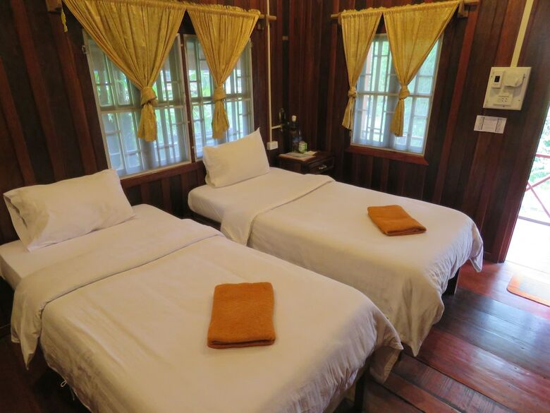 Hotel Namsong Bridge Bungalows