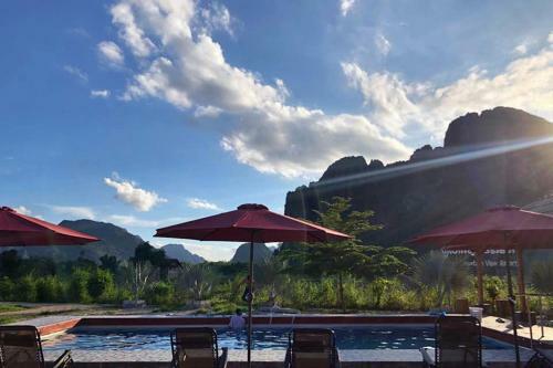 Hotel Padaeng Mountain View Resort