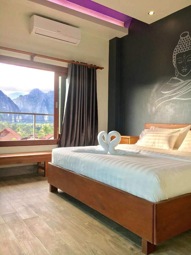 Hotel Faraway Suites