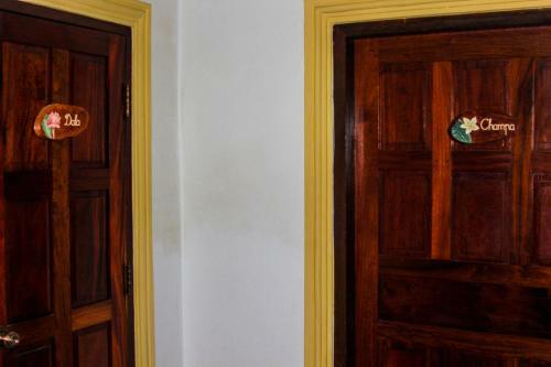 Albergue Croissant D'or Guestroom By Avalon B&B
