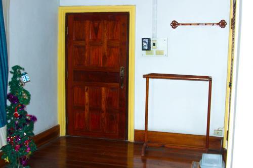 Albergue Croissant D'or Guestroom By Avalon B&B