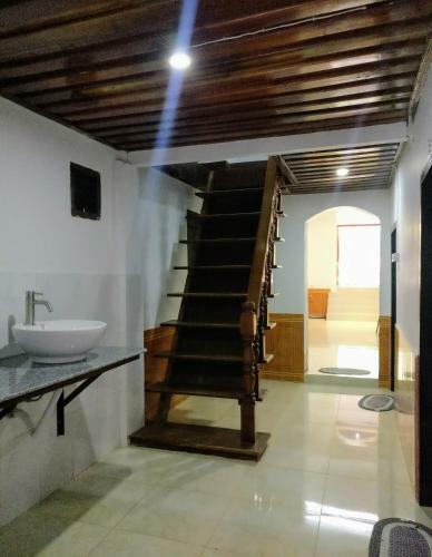 Bed & Breakfast Chitlatda Central Bila House