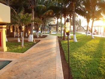 Villa Reef Yucat�n All Inclusive & Convention Center