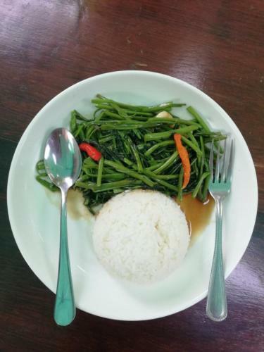 Hostal Tingkham Guesthouse