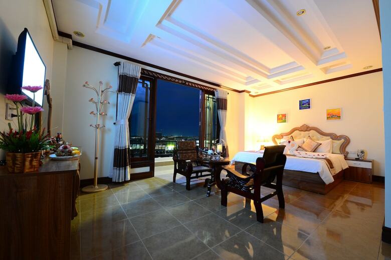 Vientiane Luxury Hotel