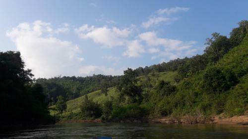 Boat - Luangprabang - Phonsavan - Home Stay