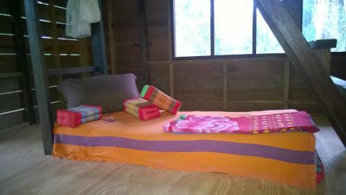 Rudi Mental Holiday Lodge