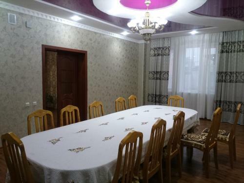 Hostal Guest House Voyage Osh