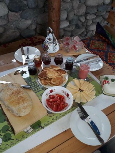 Bel-zhan Yurt Lodge