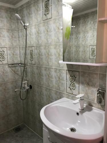 Hostal Alakol-jyrgalan Guest House
