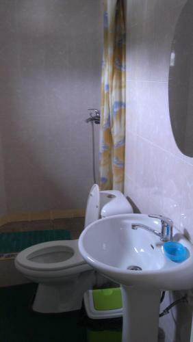 Hostal Podsolnukhi Guest House